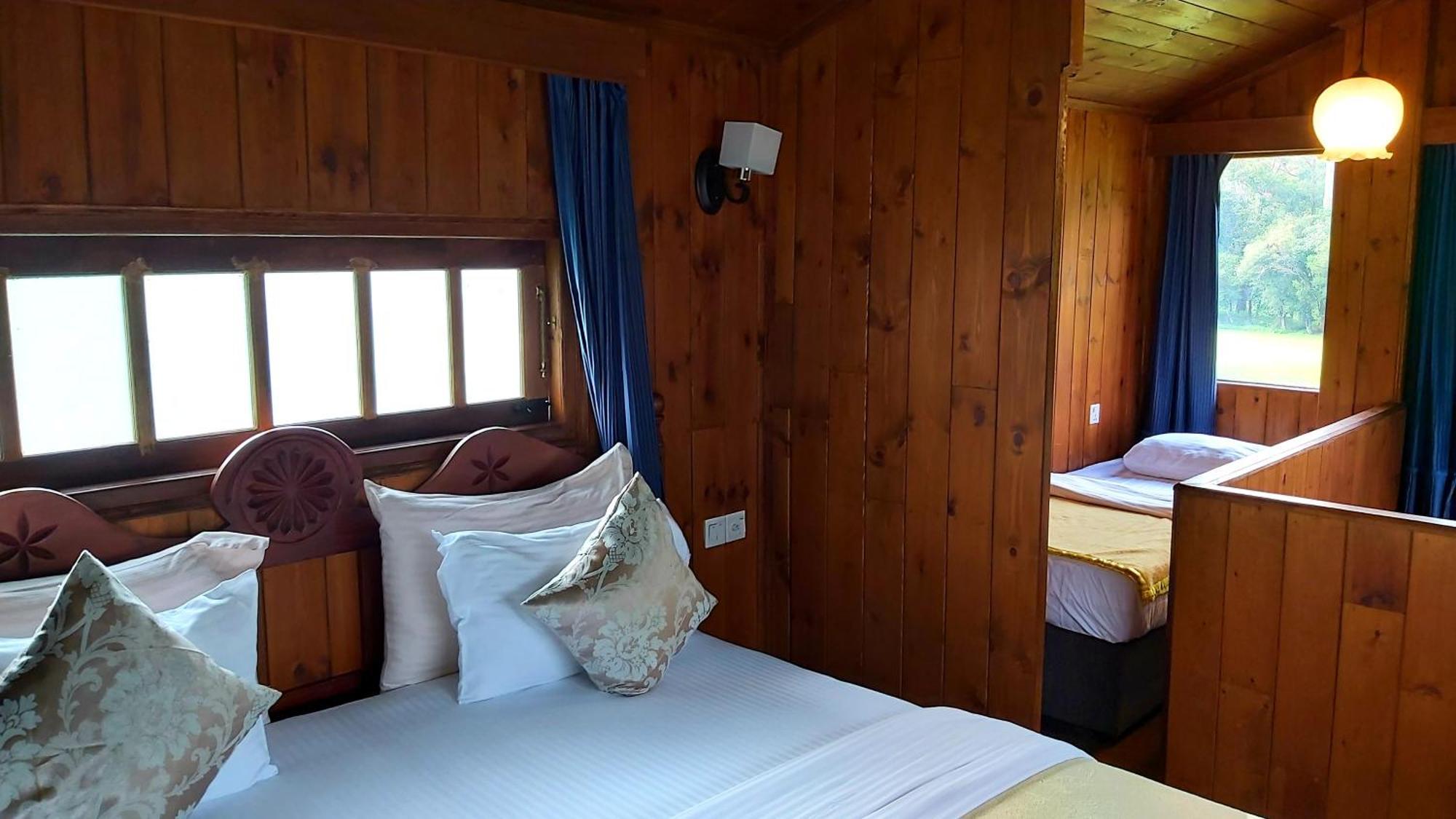 The Golf Green City Bungalow Νουβάρα Ελίγια Δωμάτιο φωτογραφία
