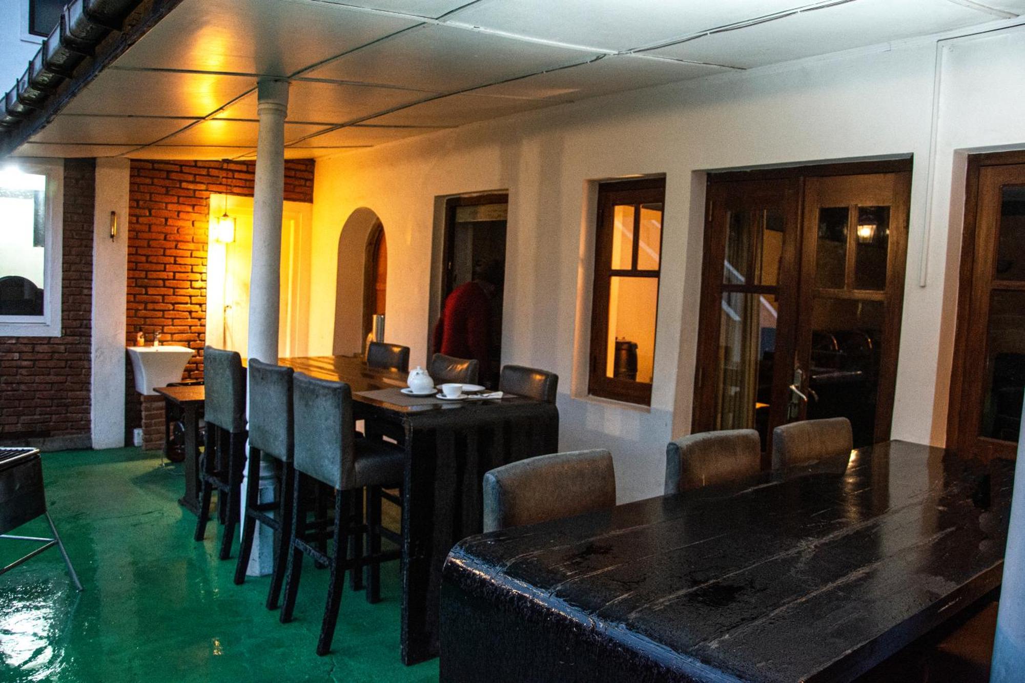 The Golf Green City Bungalow Νουβάρα Ελίγια Εξωτερικό φωτογραφία