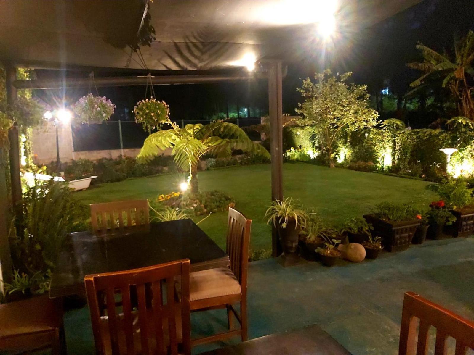 The Golf Green City Bungalow Νουβάρα Ελίγια Εξωτερικό φωτογραφία