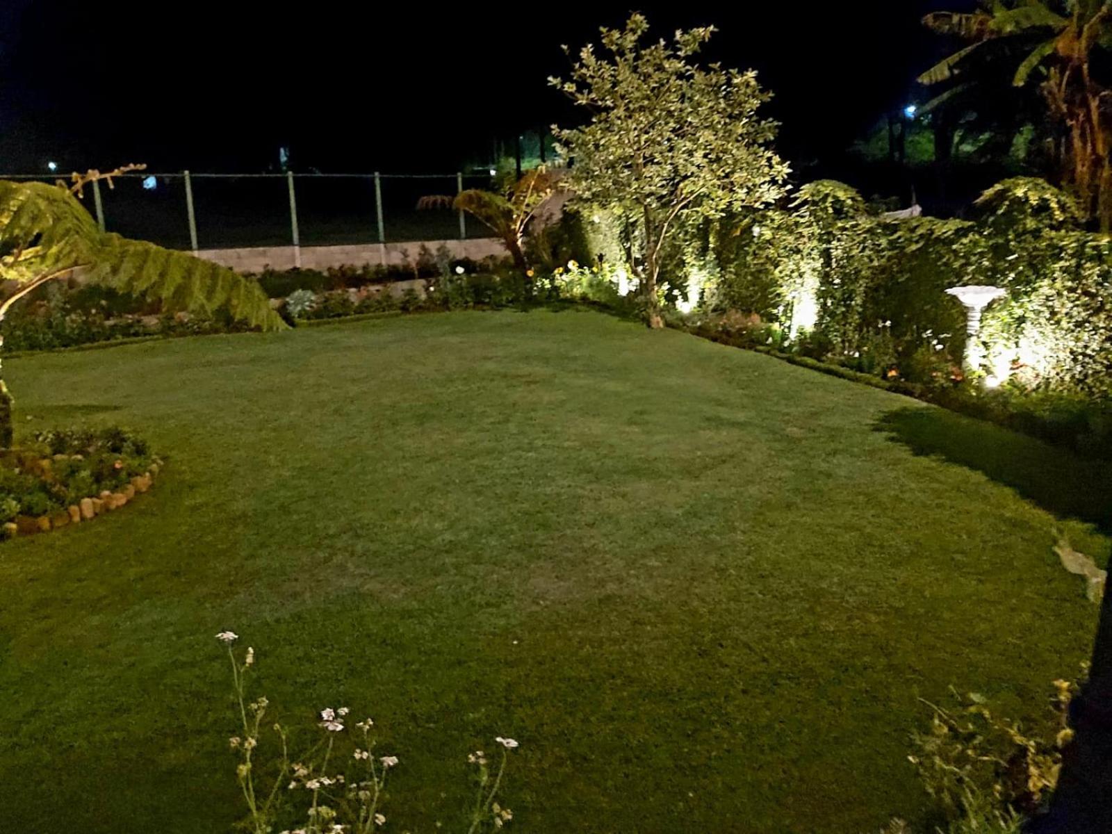 The Golf Green City Bungalow Νουβάρα Ελίγια Εξωτερικό φωτογραφία